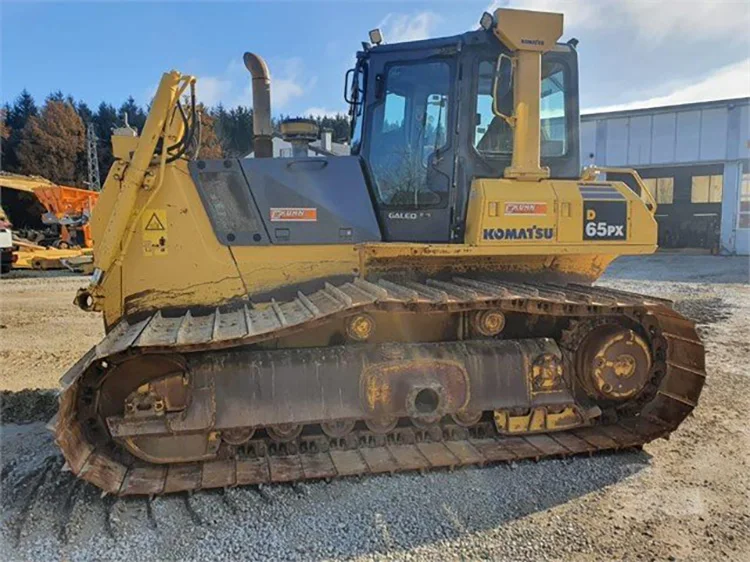Japan small crawler used komatsu D65 D71 bulldozer price D65P d65ex dozer d65ex-12 d65ex-17 d65ex-18 for sale