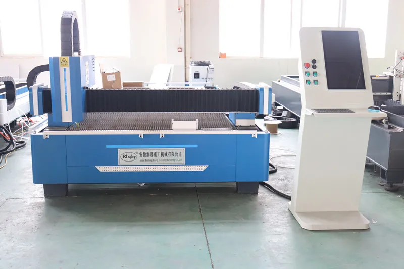 Rbqlty 6000W 3015 4020 Sheet Metal Steel Laser Cutting Machine