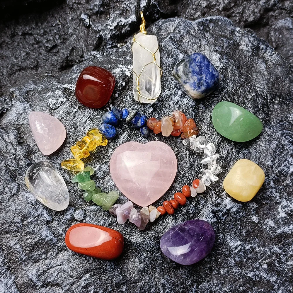 Gift Box Natural Crystal Jade  7 Chakra Stones Combination Set Rose Quartz Crystal Love Hexagonal prism Pendant