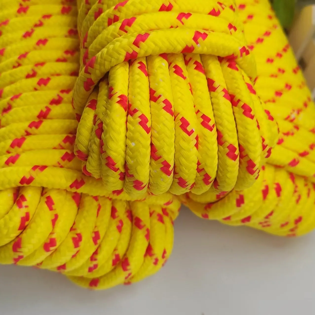 5mm solid color core-spun round rope 16-braid polyester inter-color jump point braided rope hand-held waist rope