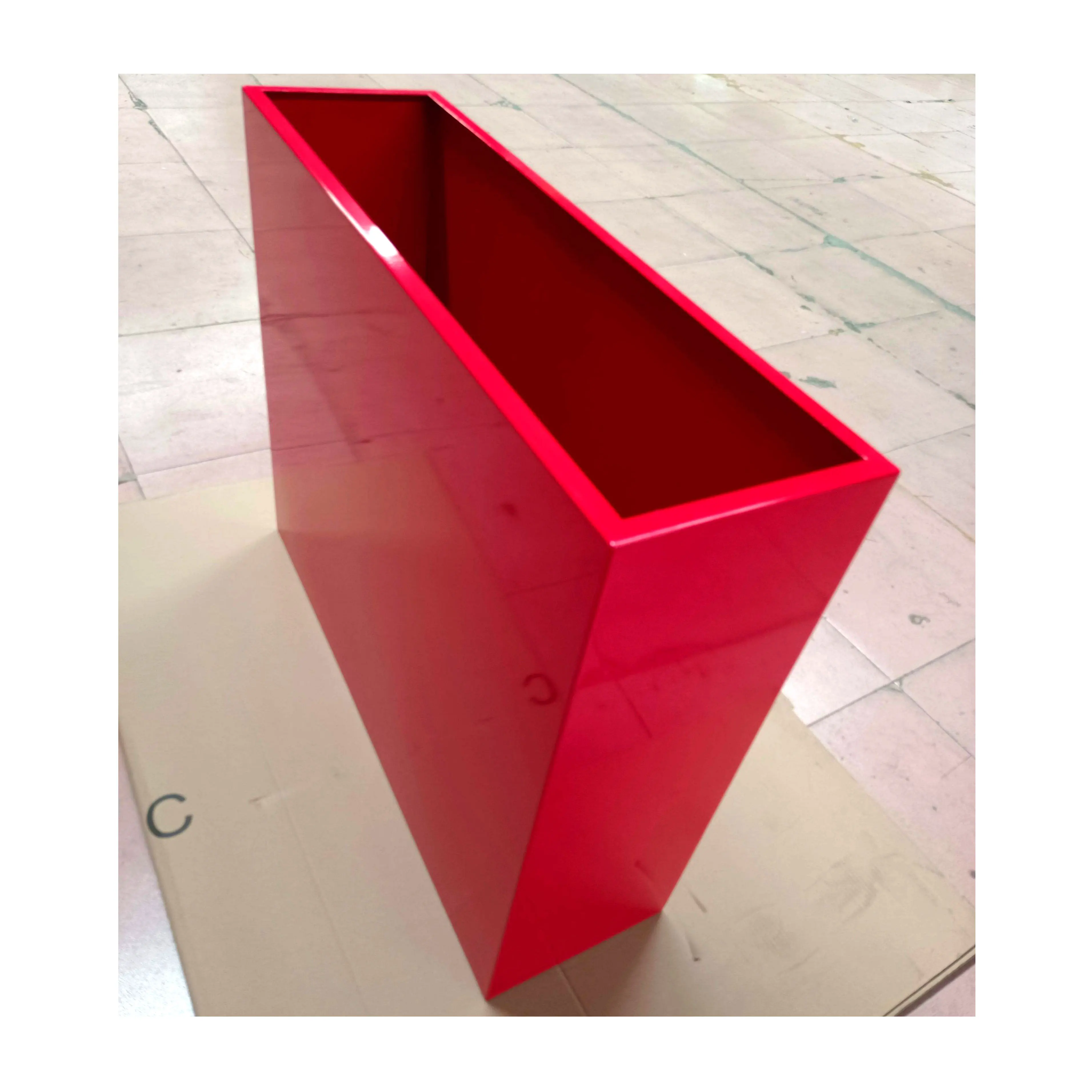 Custom Spray Painted Aluminum Large Decorative Flower Pots Weathering Steel Garden Flower Pots