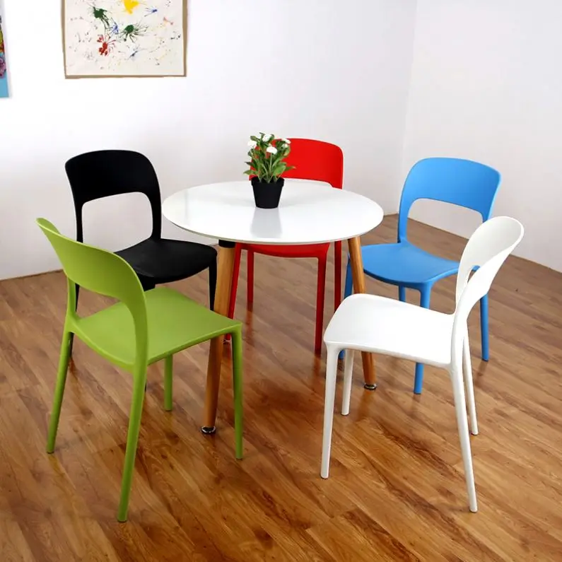 Hot Sale Round Smooth Table Restaurant Table and Chair Triangular Wooden Legs Non-slip Dining Table and Chair Set/5 Chairs