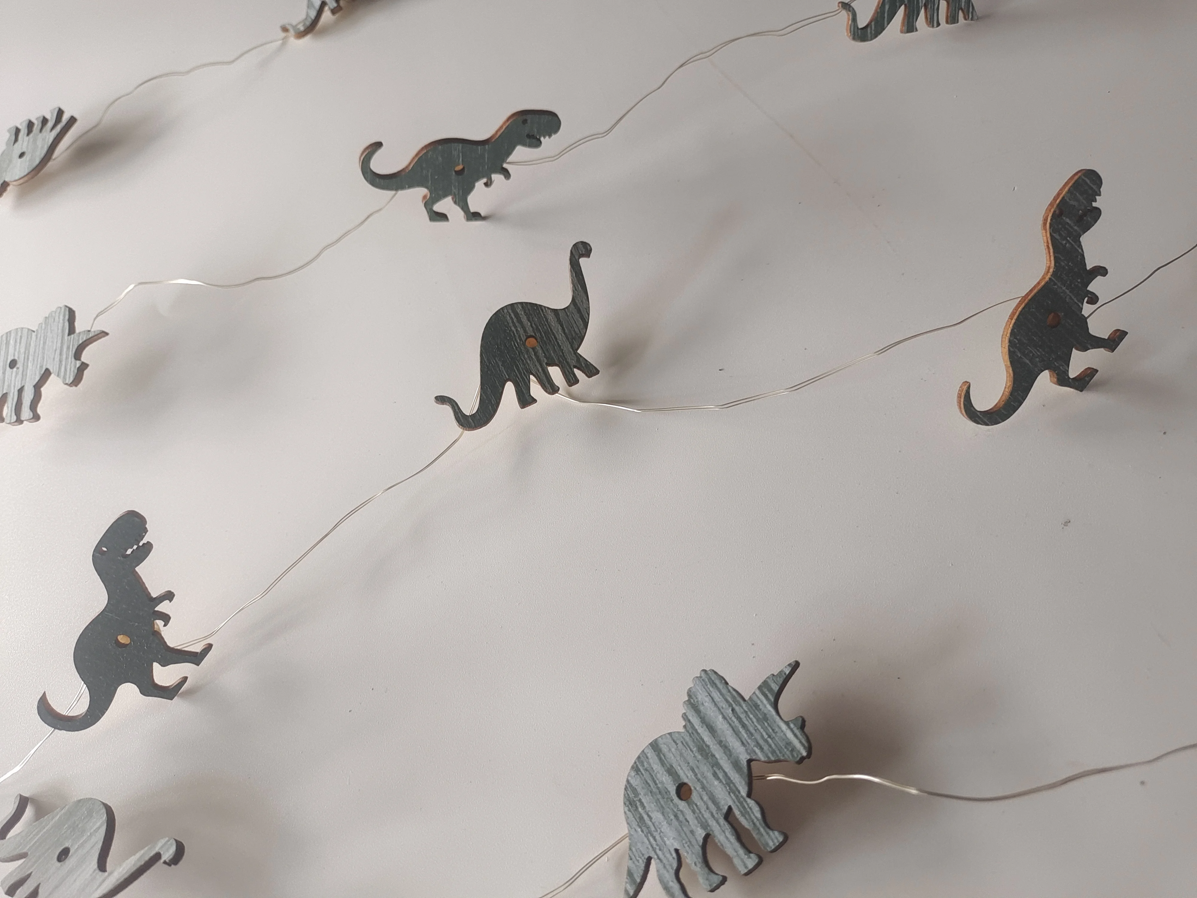 Hot Sale Room Battery Operated String Led Strip Light Dinosaur Decor Indoor Christmas Party Lights