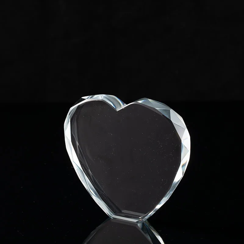 Custom Design Clear Glass Laser Cubes 3d Laser Engraving Heart-shaped Crystal Blanks Crafts Decoration
