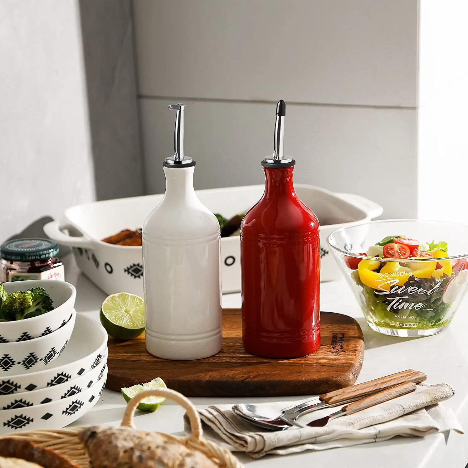 Modern White Ceramic Oil Vinegar Soy Sauce Dispenser Bottle Jar for Kitchen Home Restaurant