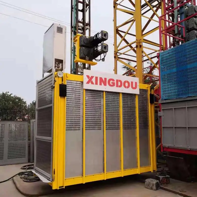 Прямой производитель XINGDOU OEM подъемник для строительных пассажирских материалов грузовой персонала конструкция коробка передач наружного двигателя