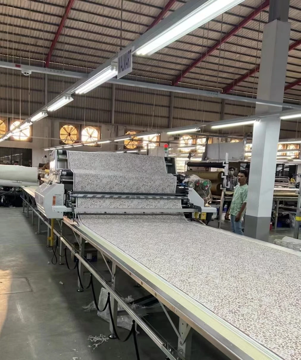 YINENG TECH HIGH SPEED Cloth spreader machine automatic fabric spreading machine WITH CHEAP PRICE