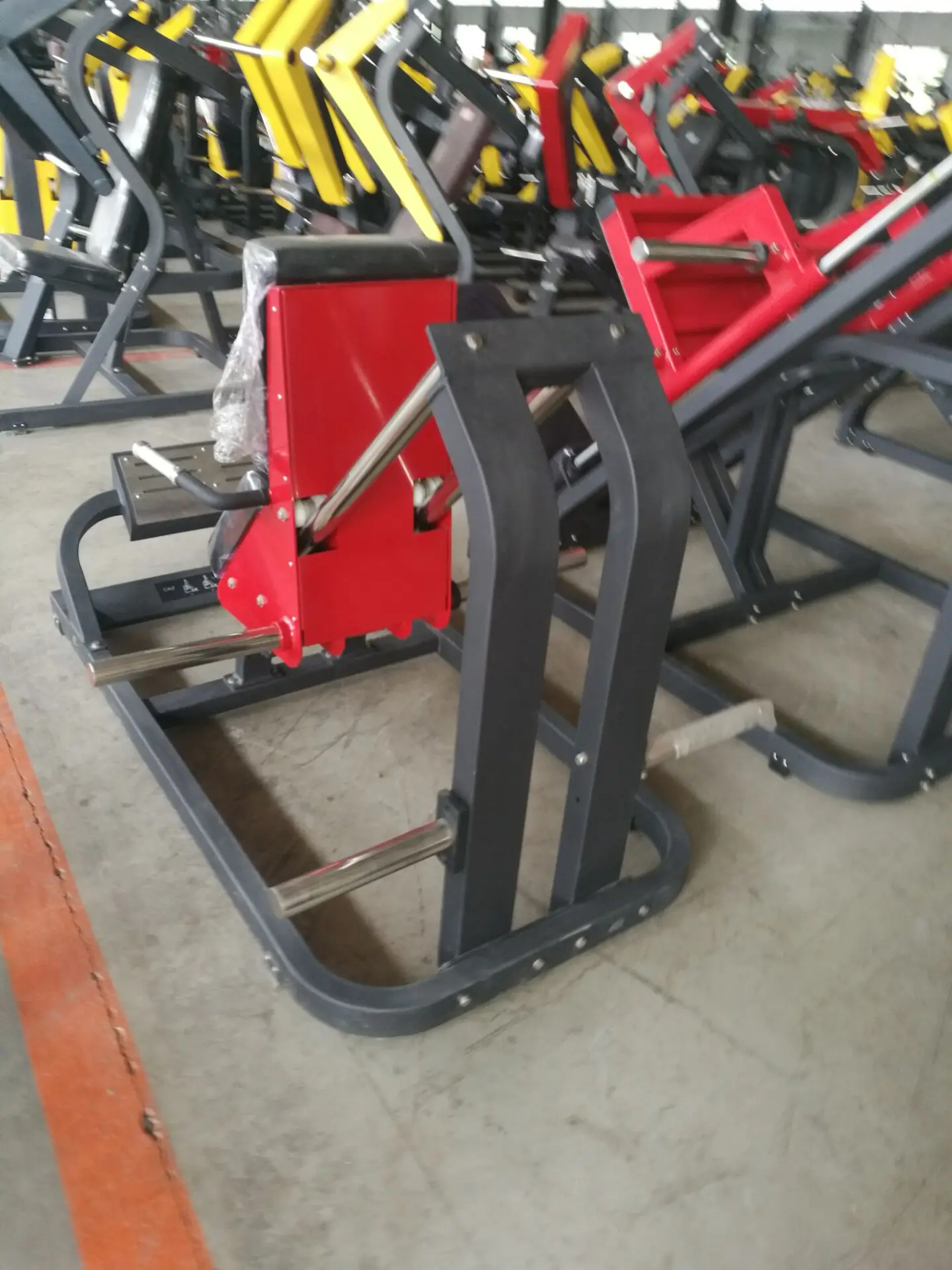 Молот силовое оборудование для тренажерного зала гакк-приседаний оборудование для фитнеса, тренажерного зала машина