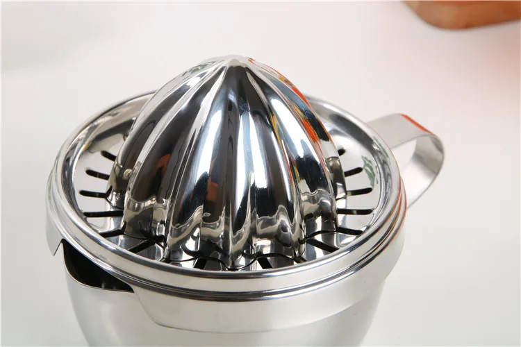 Wholesale Rust-Proof 304 Stainless Steel Lemon Orange Squeezer Juicer Machine High Quality Hand Press Tool