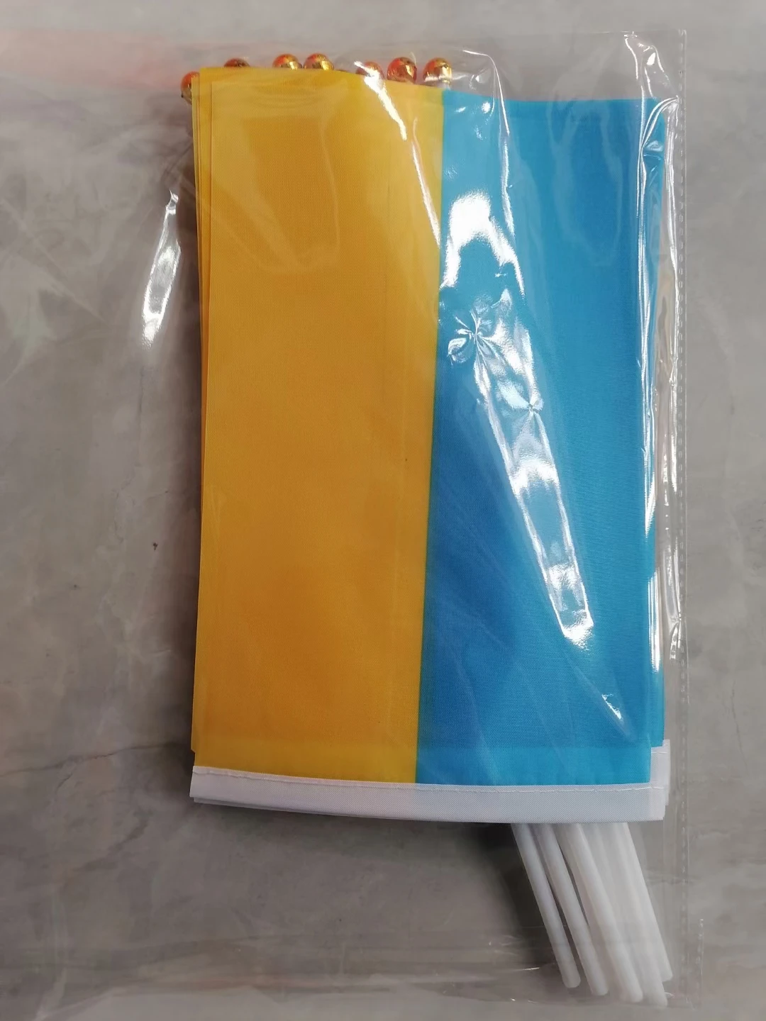 Sports and Games Usage and Healthcare Institutes Use Die Cut Printing Polyester Flag