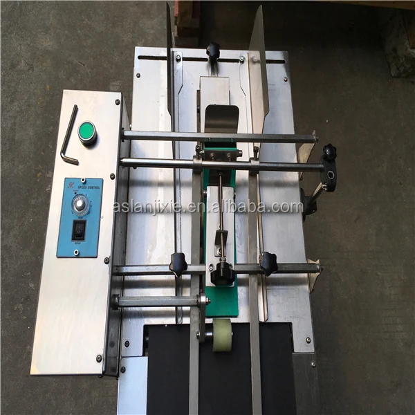 automatic Labels plastic bags paging machine/factory price Friction feeder page machine/counting conveyor paging machine