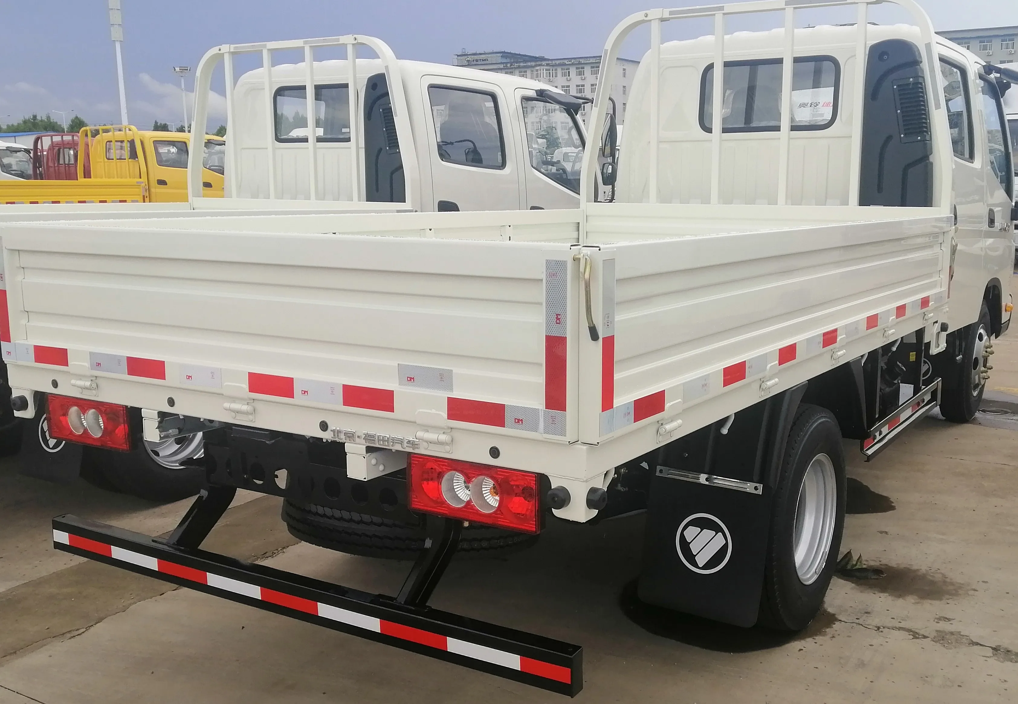 Hot Sale New 4.5Ton Light Diesel Cargo Truck Outdoor Automatic Transmission for Car Transport