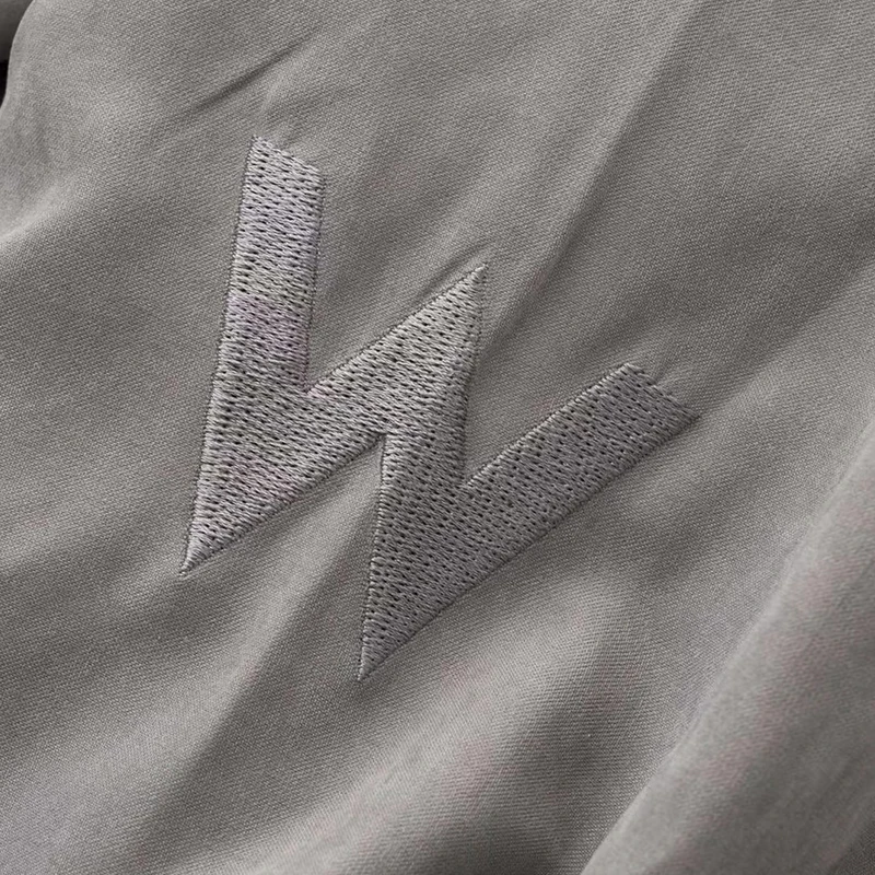 Hot Sale Hotel Bathrobe 100% Premium Cotton Bathrobes Girls  White lining Custom Logo Jacquard Woven Bathrobes