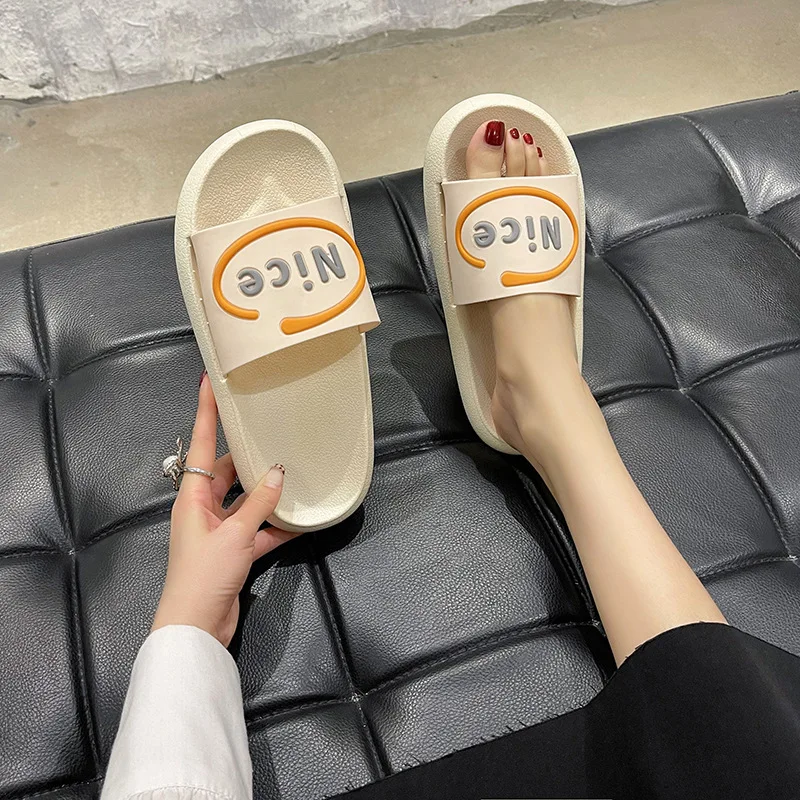 SL0011 ITEC Chinese Stock Swimming Slide Bathroom Slides Home Slippers Women Slippers Girl Indoor Slippers in Stock
