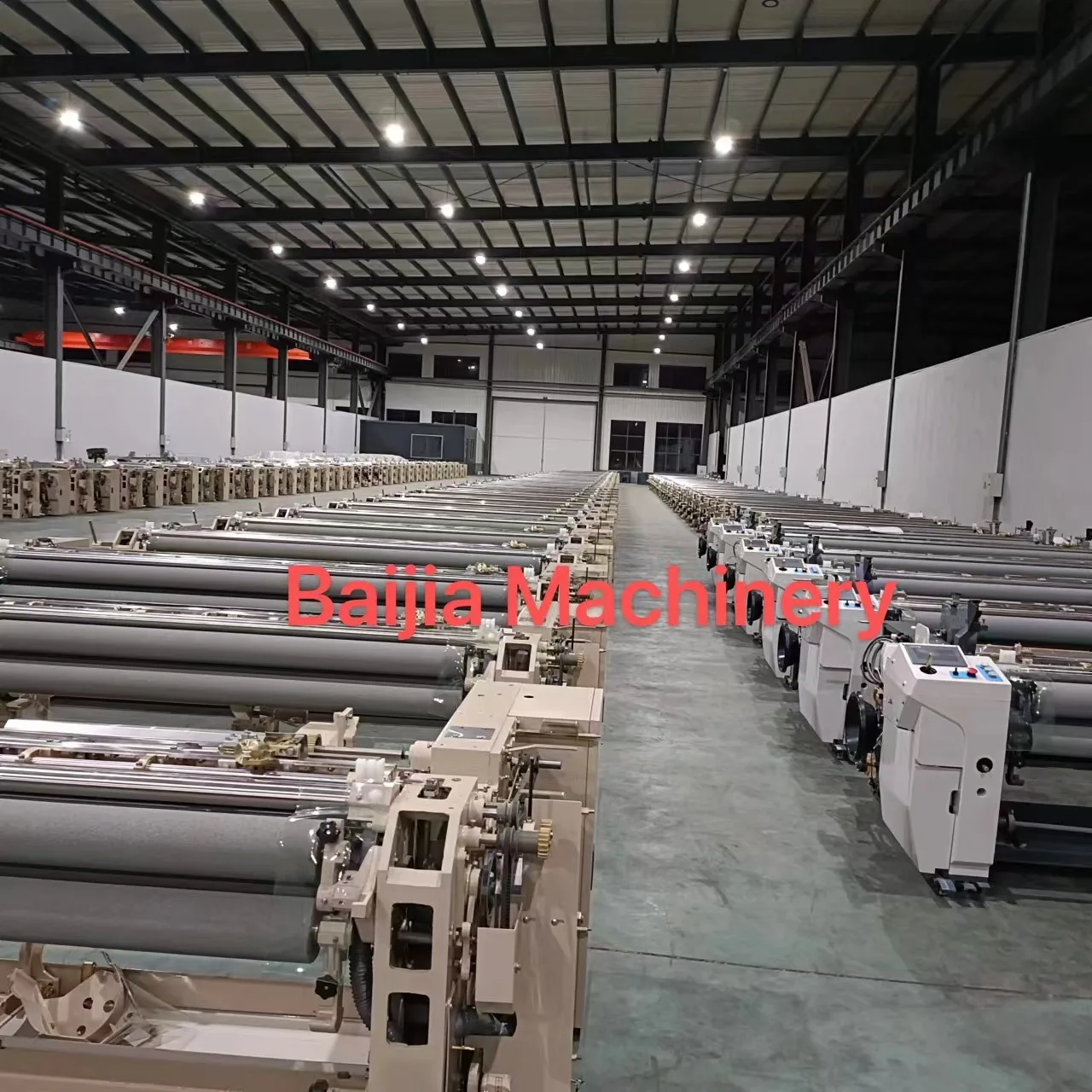 Latest model water jet loom textile machines polyester taffeta fabric weaving machine at low price