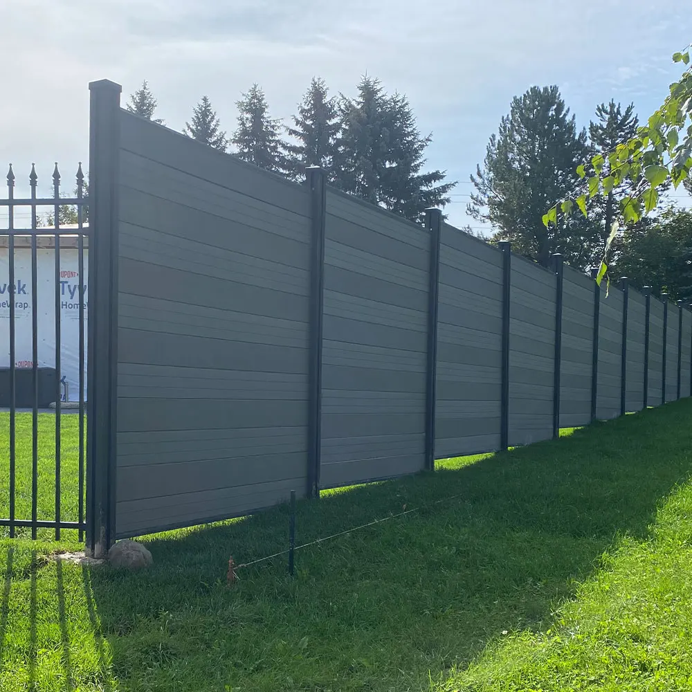 Residential Fence Waterproof Co-Extrusion Wood Plastic Composite Decorative Fencing Wall Privacy WPC Fence for Outdoor Garden