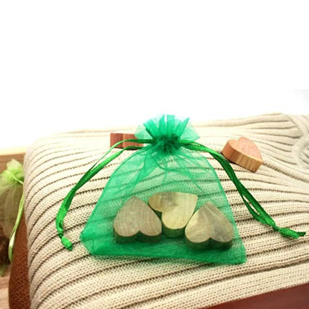 Yisidikao Wholesale Aromatic Wooden Cedar Heart Shaped Anti Moth Wooden Blocks