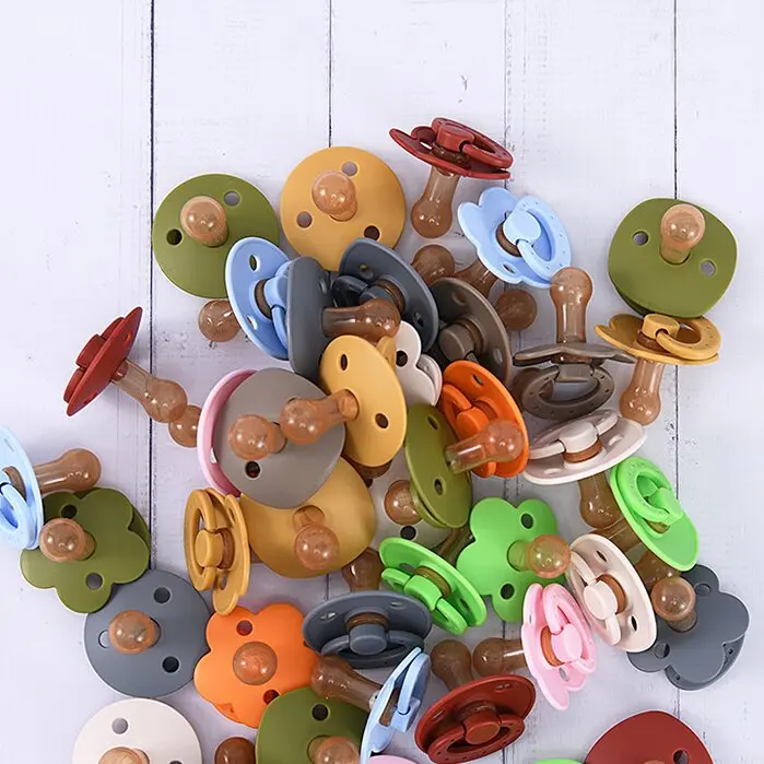 Candy Color Baby PP Pacifier Portable For Baby Pacifier Baby Pacifier Can Be Add logo Wholesale Liquid Silicone