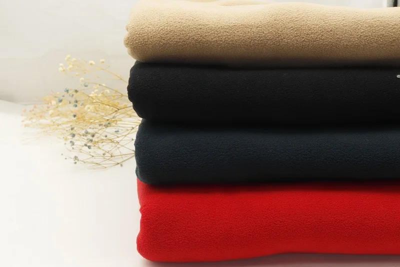 High Quality Manufacturers 100% Polyester Two Side Brush One Side Anti-Pilling Polar Fleece Fabric For Cloth