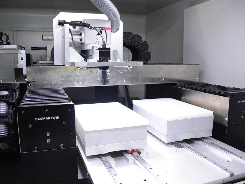 Automatic UV Laser cutting machine with CCD Automatic Positioning used for CVL SMIDA CT-UV015D