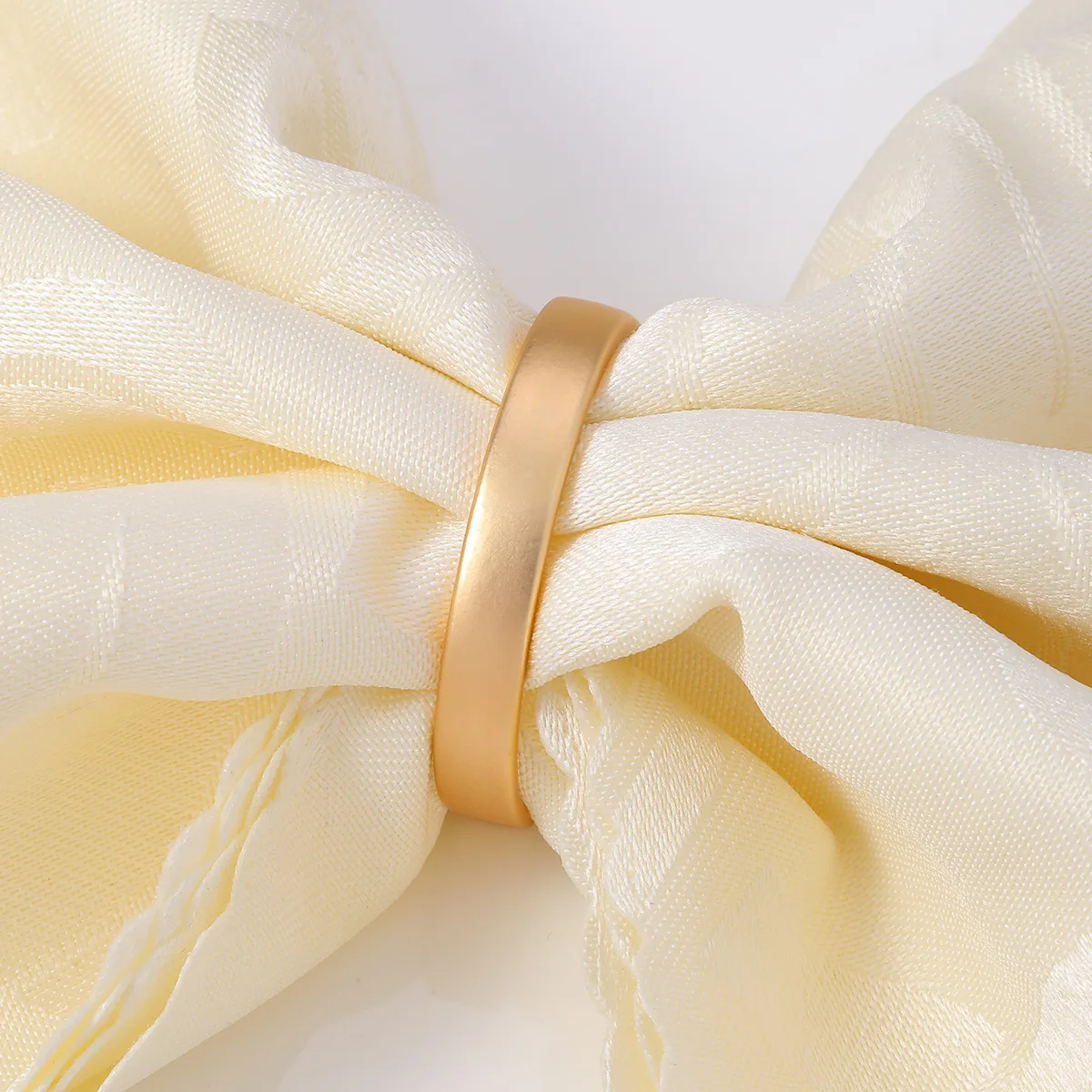 wholesale party metal table napkin rings luxury rings for napkin table decoration gold napkin rings