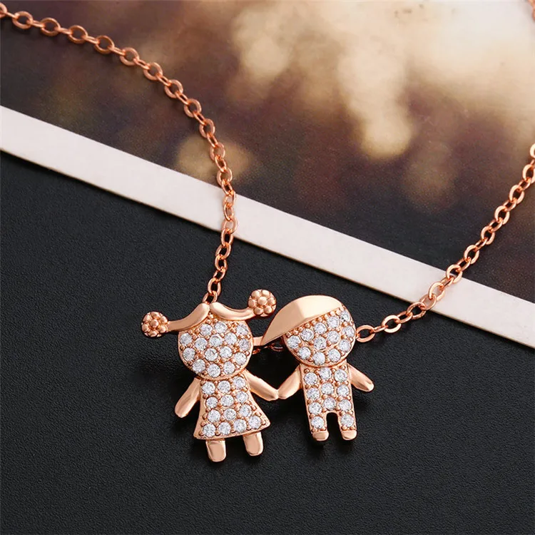 Best Friend Gift New Design Copper Cute Boy Girl Necklaces Women Hand In Hand Children Zircon Necklace Family Jewelry