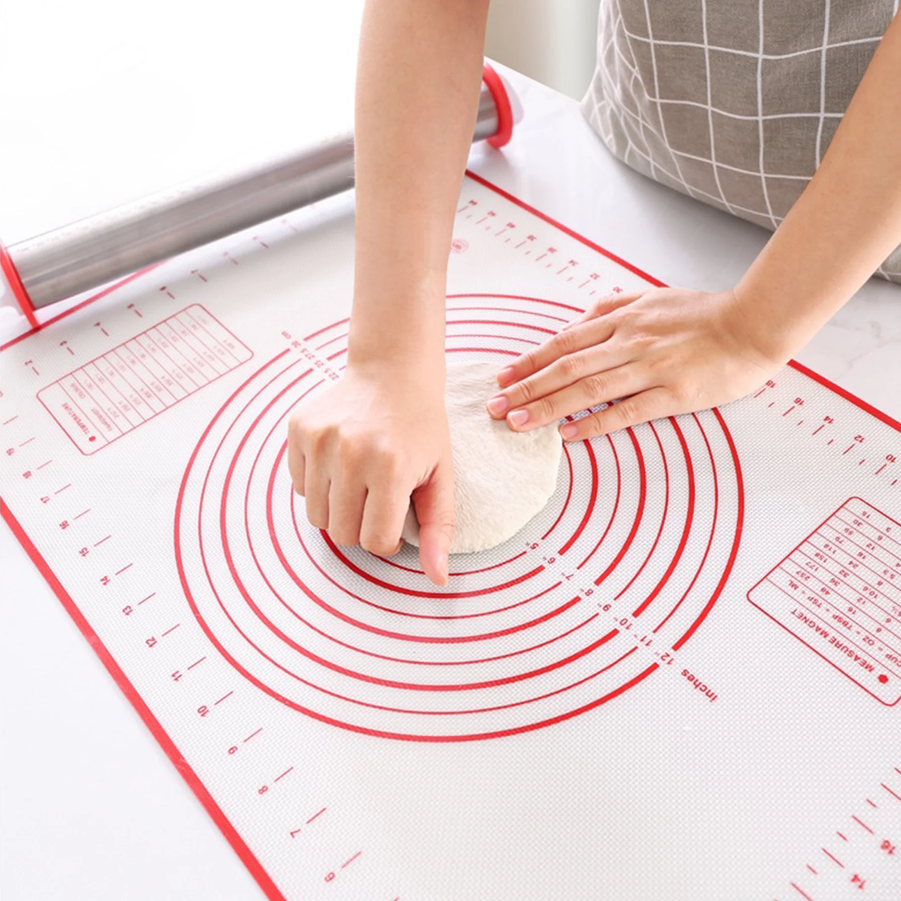 BPA Free Non stick and Non Slip Silicone Baking Mat for Pastry Rolling Dough with Measurements.
