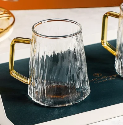 Ice glass glass with high temperature difference