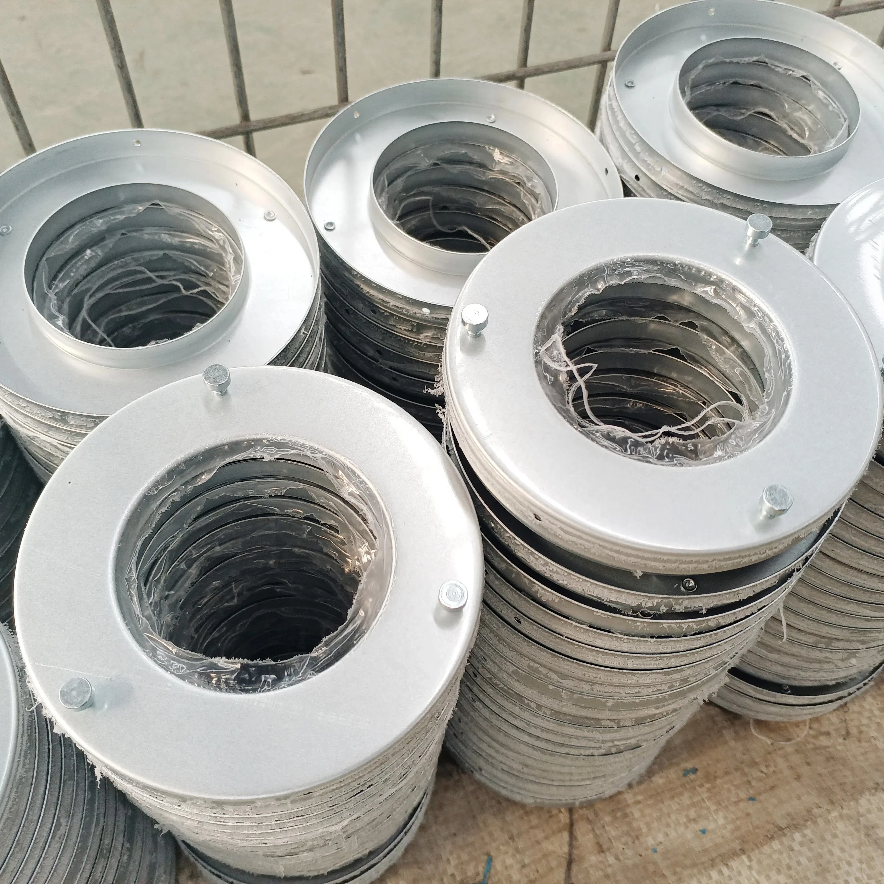 Easy Install Cylinder Shape Activated Carbon Air Filter Cartridge Parts And Components