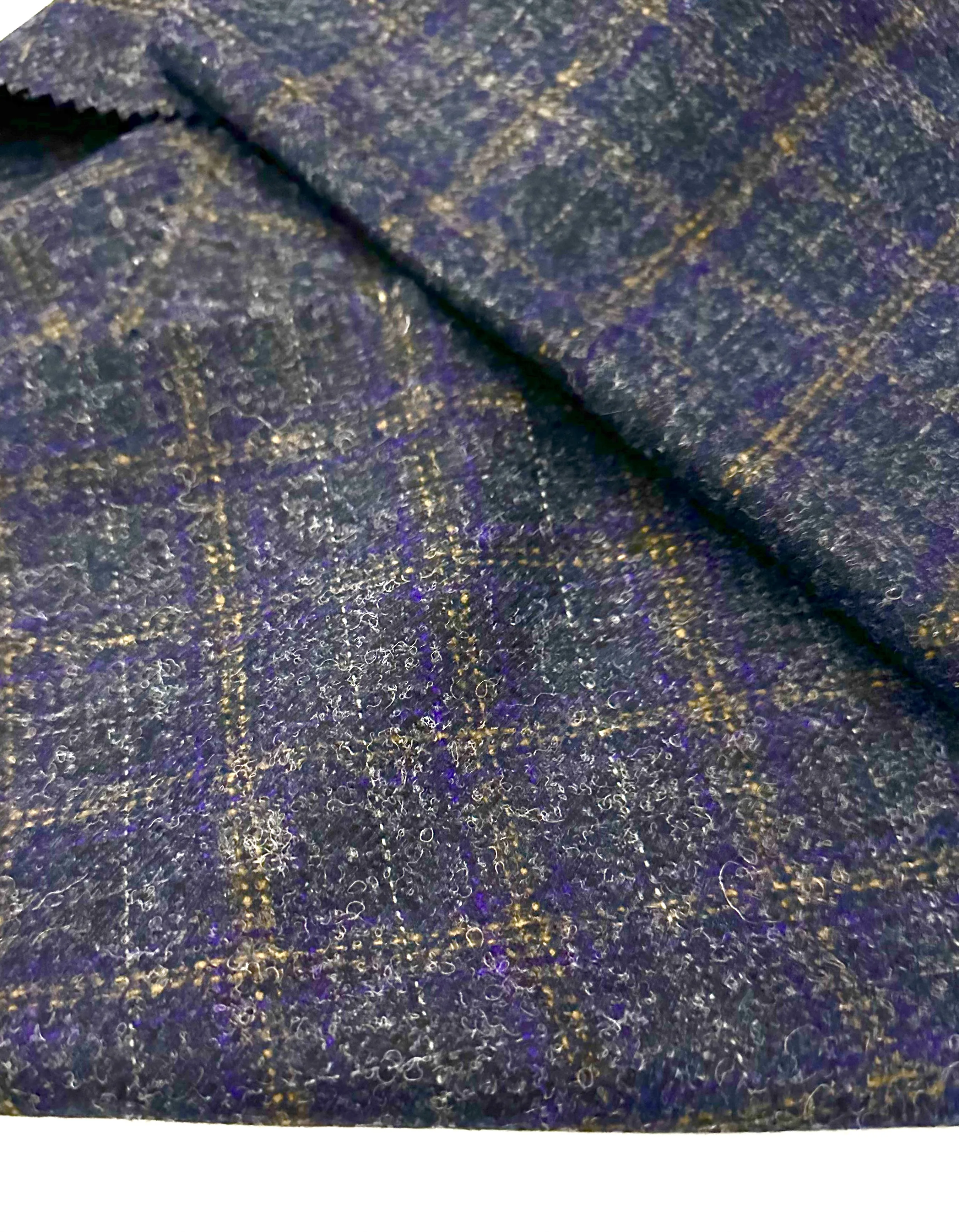 Good Quality Dress Material Fabric with Harris Type Herringbone Hairy Wool Tweed Blazer Fabric for Export Sale