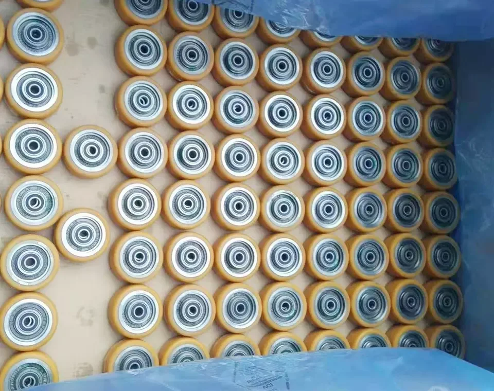 Factory price  100x40-15 mm Part No.  0039903519   LINDE Wear-resistant Polyurethane  Forklift  Stability wheel