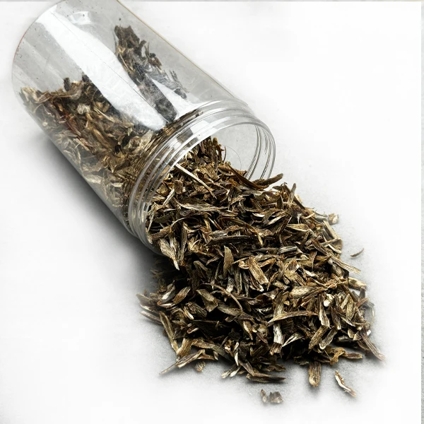 High oil quality agarwood slice plant log pure natural taste cool  high efficacy value oud chips