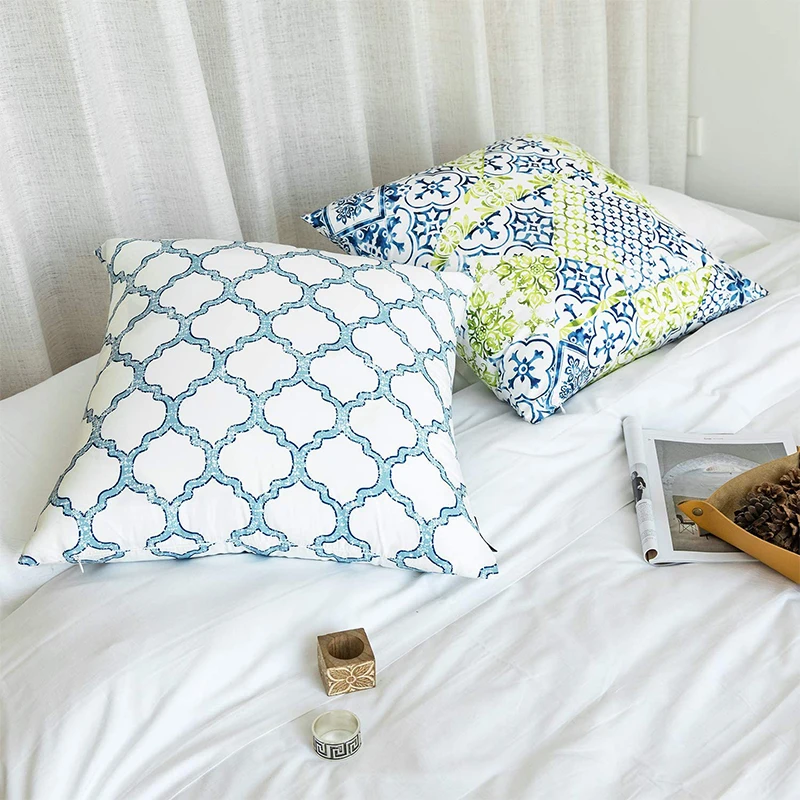 18x18 inches Extra Soft luxury Decorative Square Throw Pillow Case Cushion Cover for Sofa Couch Bed Chair Car