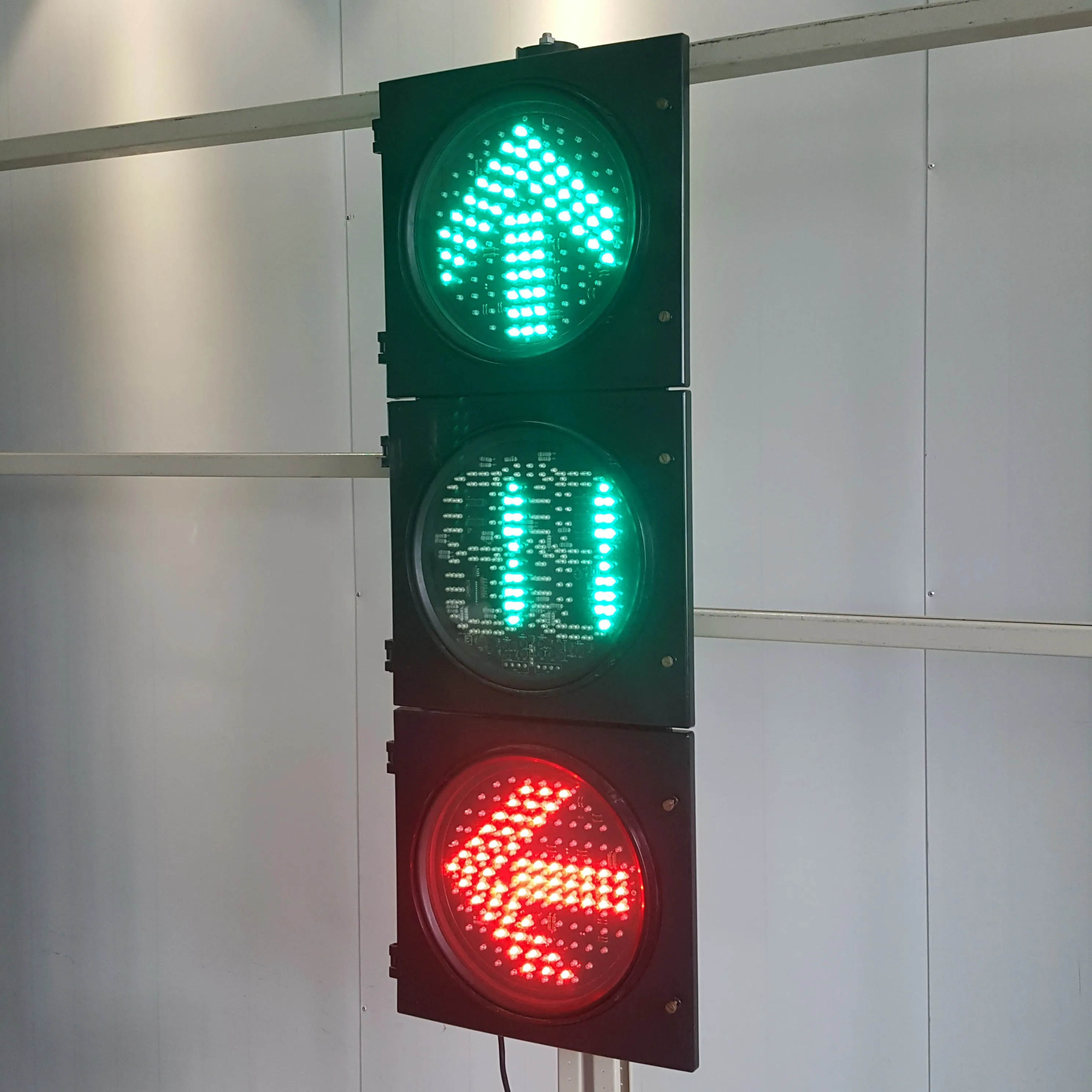 300MM 3-Aspect 2-Phase Arrow Ball Countdown Timer Road Traffic Light Manufacturer