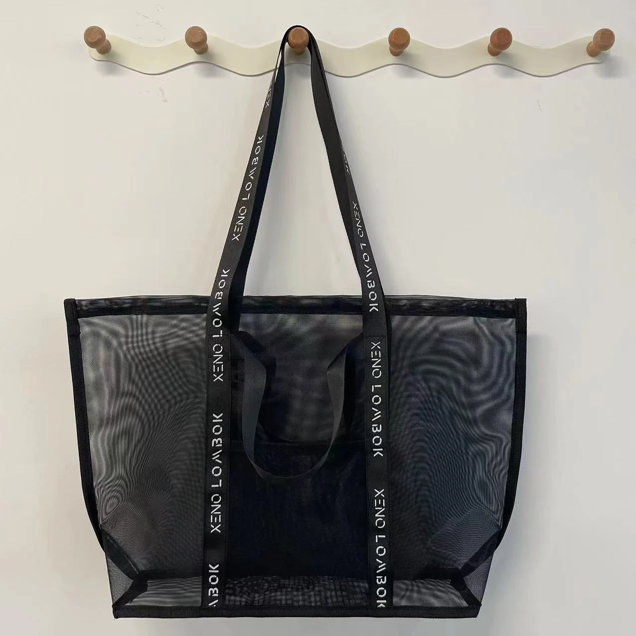 Custom Logo Printed Handle Black Mesh Shopping Bag for Clothes Net Nylon Tote Bag Large Capacity Grocery Beach Bag With Pocket