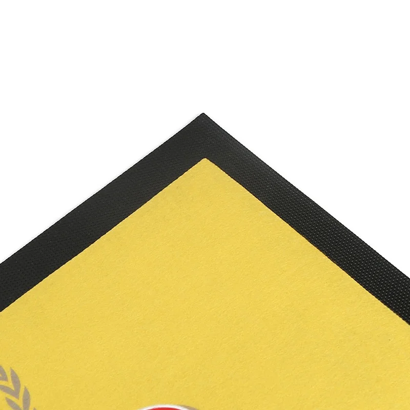 Heavy Duty Qualified Rubber Mats For Beverage Service Soft Nitrile Bar Runner Mat
