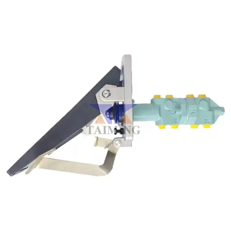 TEM Excavator Parts Foot Pedal Brake Valve Pedal Valve Oil Hole For Excavator E312C E320C E320D E330C