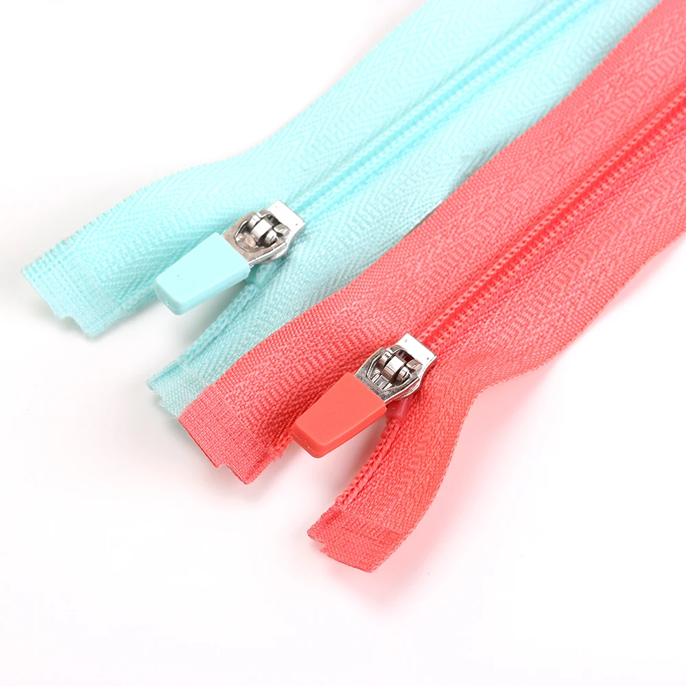 Manufacturers wholesale semi-auto  nylon zipper sport jacket use 3  # zipper