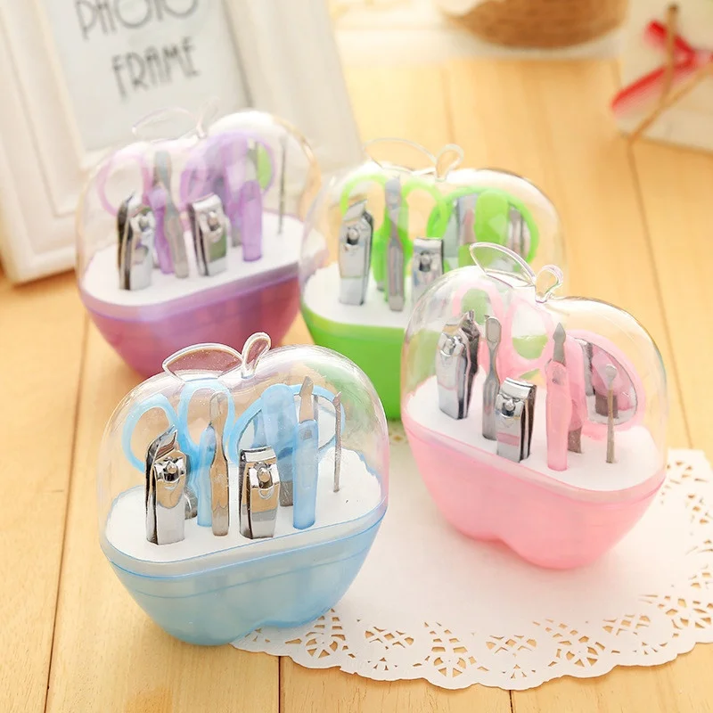 Cheap price gift box packaging manicure and pedicure set professional durable nail clipper set