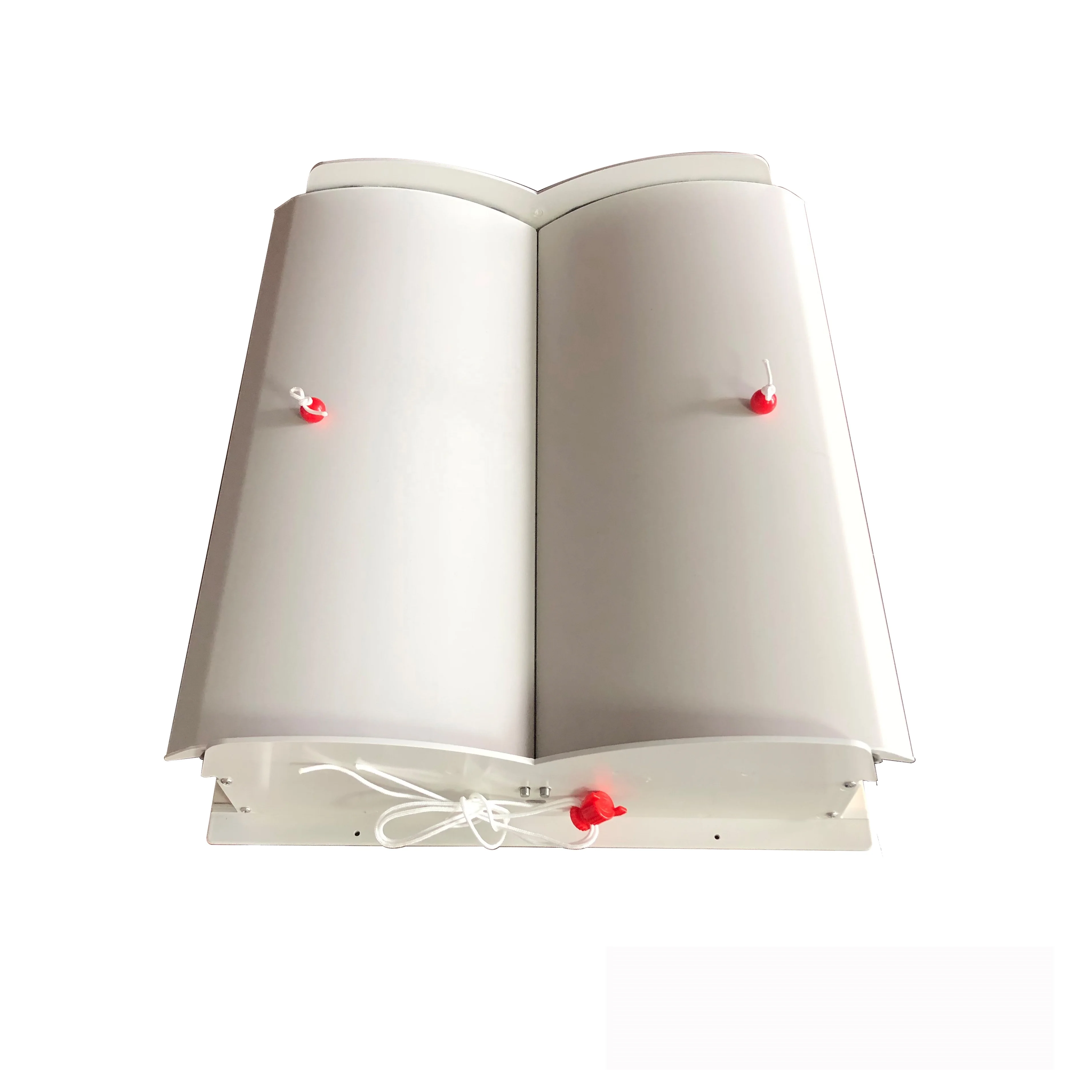 Butterfly type ceiling air inlet for poultry house