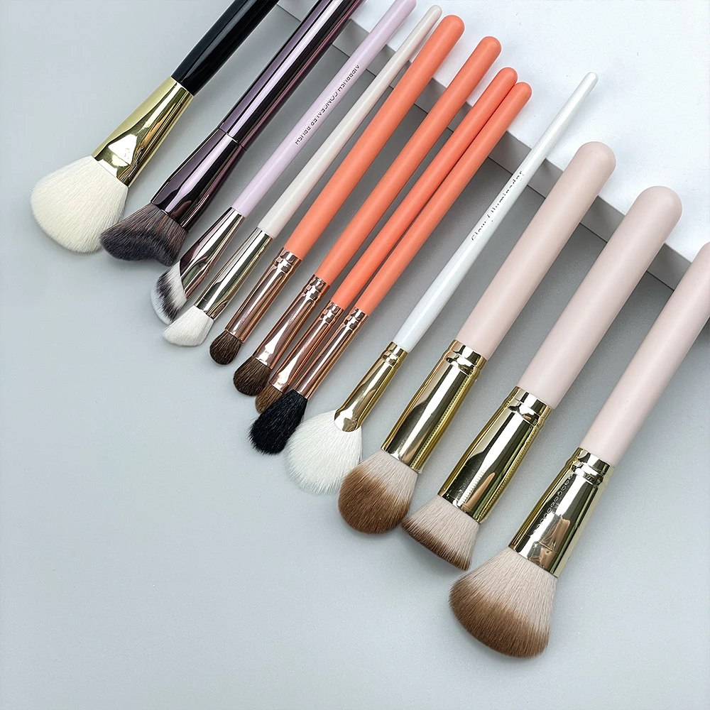 MLM custom makeup Natural Super Soft Fluffy White Wool Goat Fan Brush Large Highlight Brush Blush Powder Facial Makeup Brush