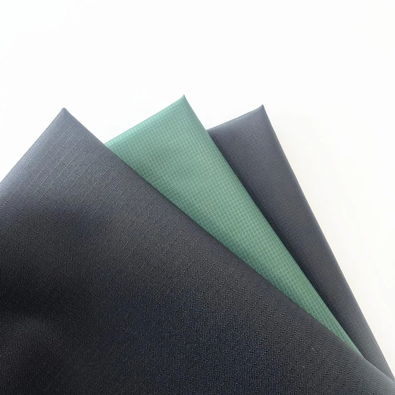 High quality 150D Oxford 100%polyester ripstop plaid blackout coated silver coating for outdoor tent car cover 100% black out
