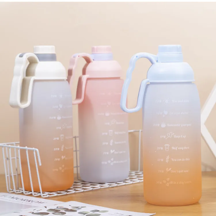 2021 New Arrival Large 1800ml Leakproof sport Tritan Bpa Free Motivational Water Bottle With Time Marker & Straw