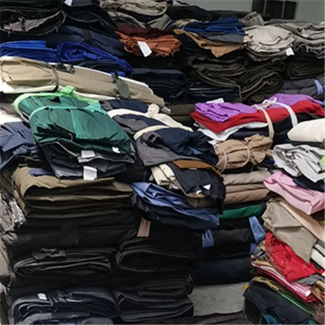 Warehouse Woven Stock Folded Pure Cotton Textile for Plain Dyed Cut Piece Twill Fabrics India