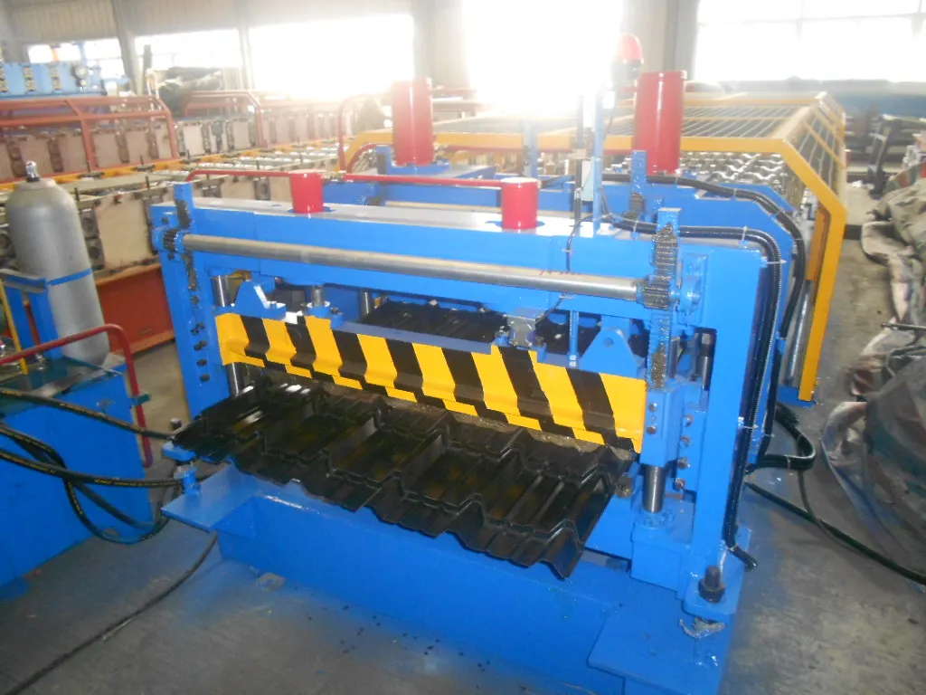 Colored Steel Corrugated Roof Tiles Sheet Roll Forming Making Machine Foor Roof