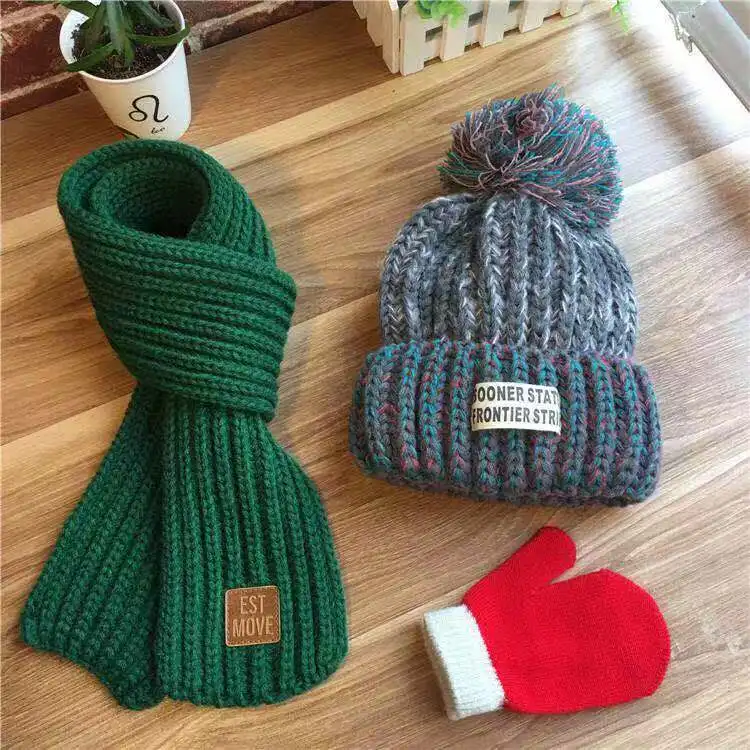 Knitted Hat Solid Color Thermal Pom Pom Beanie Hat Medium Knitted Children Scarf Wholesale Winter Warm Thick Style Kids Plain