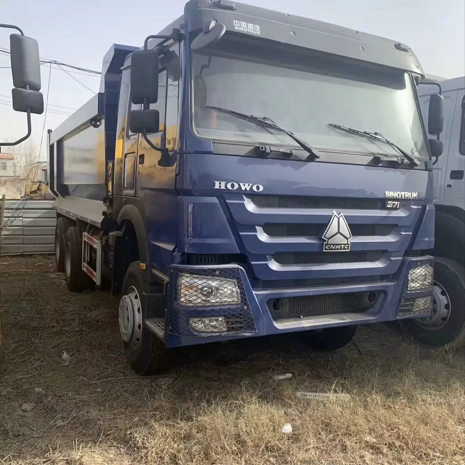 2022 КИТАЙСКИЙ Sinotruk Howo двухсторонний синий 6x4 50 тонн с самой низкой ценой самосвал для