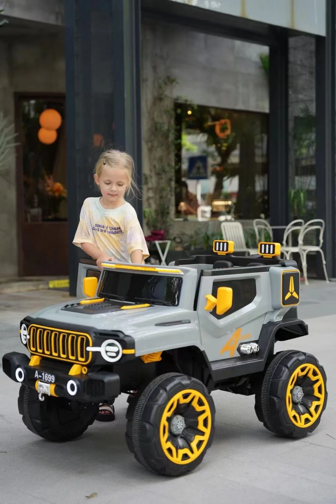 Off road kids ride on cars boys age 2-7 years old battery operated cars electric 24v 4x4 rubber tires