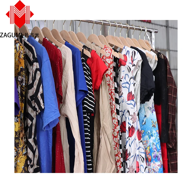 Used Sweaters Dinner Dress Hombre Fardos De Ropa Usada Premium Vintage Flannel Ropa Mujer Vestiti Di Marca Usati from Italy