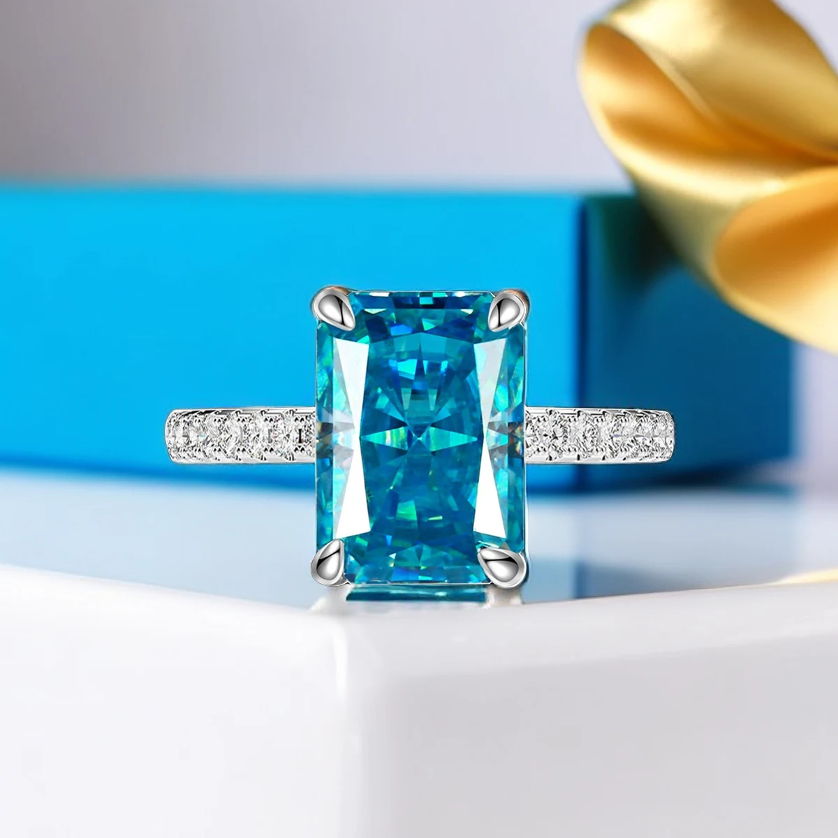 S925 Silver Classic Ring Topaz Blue Fine Quality Zircon Ice cut silver plated platinum and gold for an elegant ladies ring